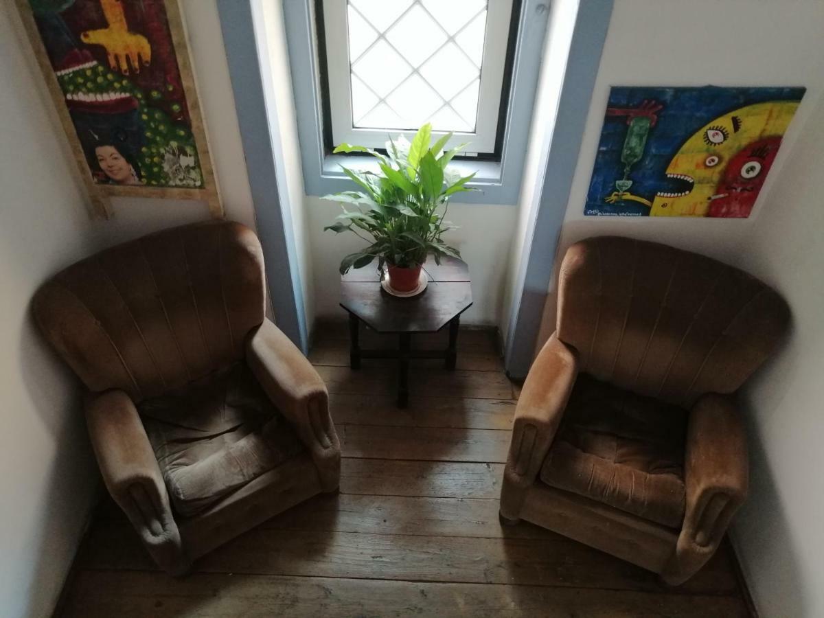 Locals Hostel & Suites - Lisbon — Fotos 1